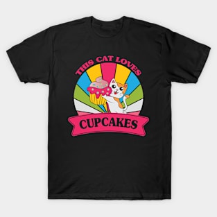 THIS CAT LOVES CUPCAKES T-Shirt